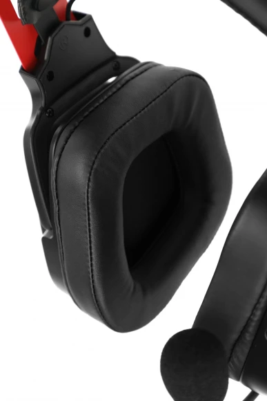 Наушники с микрофоном A4Tech Bloody G560 черный/красный 2м мониторные оголовье (G560 SPORTS RED) Наушники с микрофоном A4Tech Bloody G560 черный/красный 2м мониторные оголовье (G560 SPORTS RED)