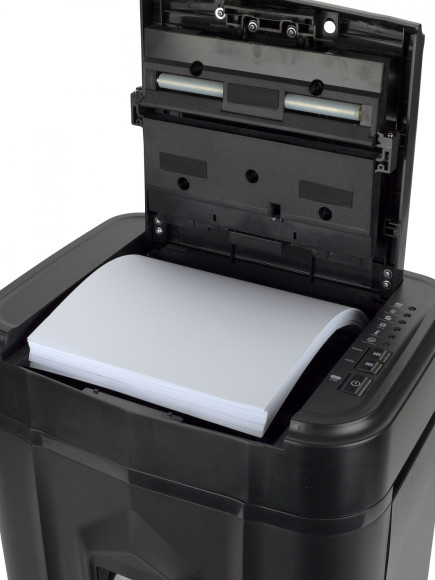 Шредер Heleos АП20-4 черный с автоподачей (секр.P-4) фрагменты 131лист. 20лтр. скрепки скобы пл.карты