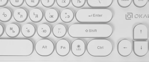 Клавиатура Оклик 420MRL белый USB slim Multimedia LED