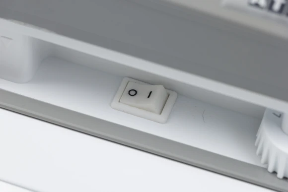 Морозильная камера Атлант M-7184-080 серебристый Морозильная камера Атлант M-7184-080 серебристый