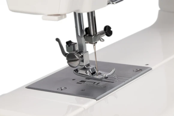 Швейная машина Janome 394 белый