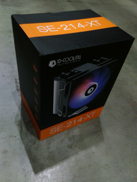 Устройство охлаждения(кулер) ID-Cooling SE-214-XT RGB Soc-AM5/AM4/1200/1700/1851 черный/белый 4-pin 16-27dB Al+Cu 180W 810gr Ret Устройство охлаждения(кулер) ID-Cooling SE-214-XT RGB Soc-AM5/AM4/1200/1700/1851 черный/белый 4-pin 16-27dB Al+Cu 180W 810gr Ret