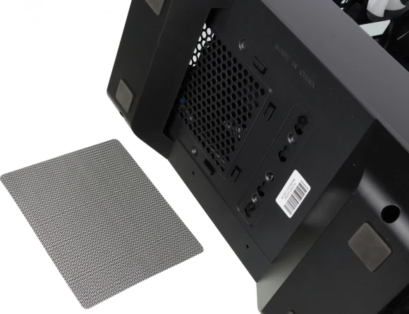 Корпус Aerocool Aero One Frost-G-BK-v1 черный без БП ATX 4x120mm 2x140mm 2xUSB3.0 audio bott PSU