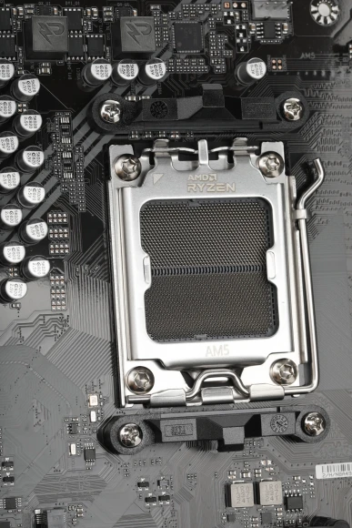 Материнская плата Gigabyte B650M S2H Socket AM5 AMD B650 2xDDR5 mATX AC`97 8ch(7.1) GbLAN RAID+VGA+HDMI+DP