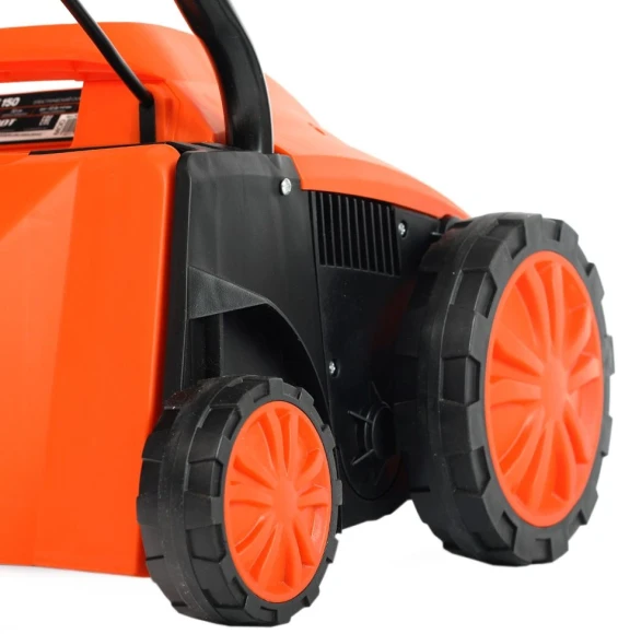 Скарификатор Patriot SCE 150 электр. 1500Вт (512309150) Скарификатор Patriot SCE 150 электр. 1500Вт (512309150)