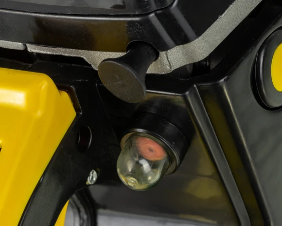 Бензопила Huter BS-2300M 2300Вт 3.1л.с. дл.шины:16" (40cm) (70/6/12)