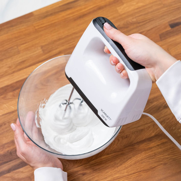 Миксер ручной Scarlett SC-HM40S22 550Вт белый/черный Миксер ручной Scarlett SC-HM40S22 550Вт белый/черный