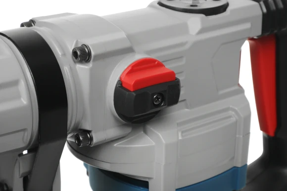 Перфоратор DongCheng DZC03-26SH патрон:SDS-plus уд.:3Дж 750Вт (кейс в комплекте)