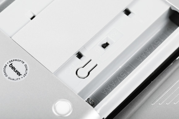 Весы кухонные электронные Beurer KS36 макс.вес:2кг черный Весы кухонные электронные Beurer KS36 макс.вес:2кг черный