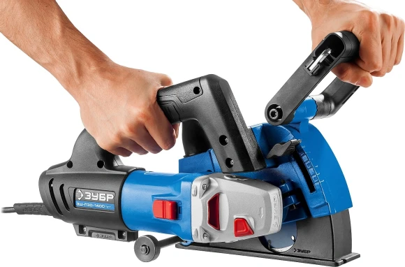 Штроборез Зубр Профессионал ЗШ-П30-1400 ПСТ 8800об/мин 1400W синий