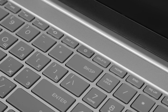 Ноутбук HP 15-fc0165nia Ryzen 3 7320U 8Gb SSD512Gb AMD Radeon 610M 15.6" IPS FHD (1920x1080) FreeDOS silver WiFi BT Cam (BA5K9EA) Ноутбук HP 15-fc0165nia Ryzen 3 7320U 8Gb SSD512Gb AMD Radeon 610M 15.6" IPS FHD (1920x1080) FreeDOS silver WiFi BT Cam (BA5K9EA)