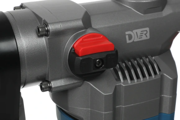 Перфоратор DongCheng DZC06-28B патрон:SDS-plus уд.:4.7Дж 1200Вт (кейс в комплекте) Перфоратор DongCheng DZC06-28B патрон:SDS-plus уд.:4.7Дж 1200Вт (кейс в комплекте)