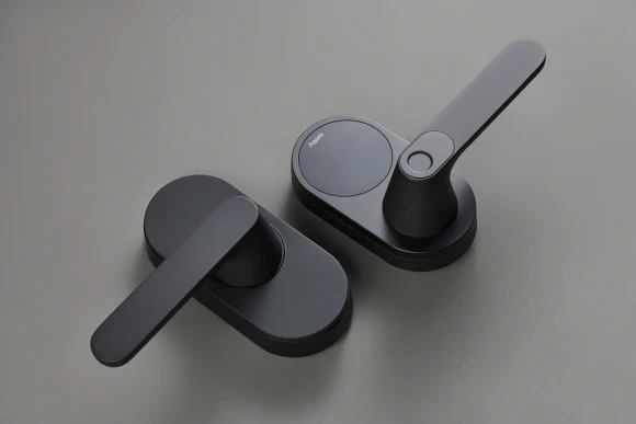 Умный замок Aqara Smart Door Lock U300 накладной разбл.отпеч.паль./код/пар/NFC/прил/мех.кл черный (DL-D02D_BL)