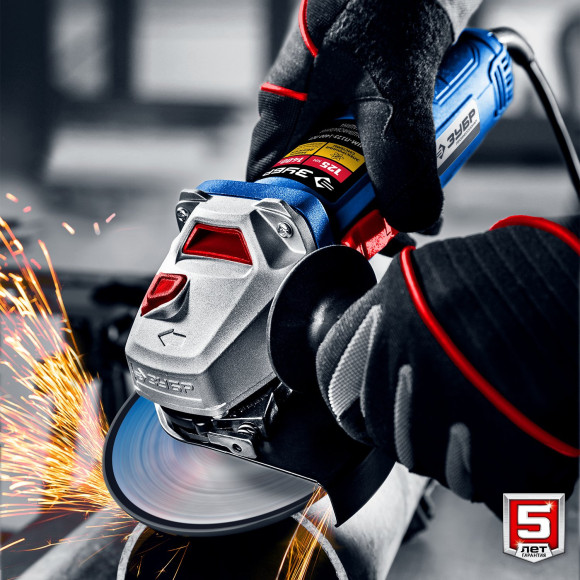 Углошлифовальная машина Зубр Профессионал УШМ-П125-1500 ЭПСТ 1500Вт 9500об/мин рез.шпин.:M14 d=125мм Углошлифовальная машина Зубр Профессионал УШМ-П125-1500 ЭПСТ 1500Вт 9500об/мин рез.шпин.:M14 d=125мм