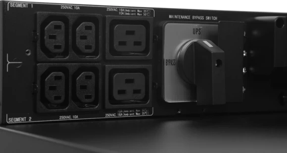 Источник бесперебойного питания Ippon Innova RT II 6000 6000Вт 6000ВА черный