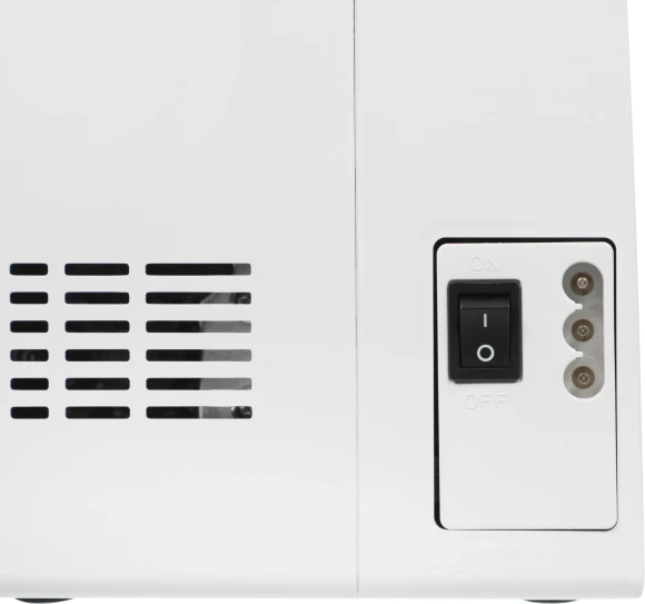 Швейная машина Janome Sewist 721 белый Швейная машина Janome Sewist 721 белый