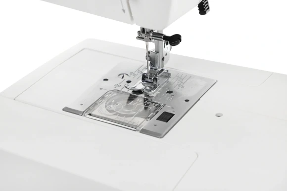 Швейная машина Janome Sewist 721 белый Швейная машина Janome Sewist 721 белый