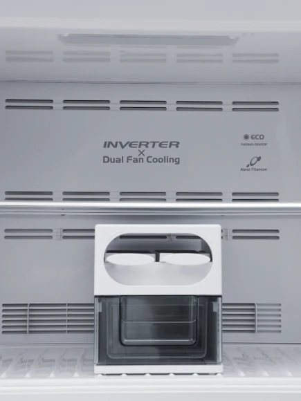 Холодильник Hitachi R-V660PUC7-1 TWH 2-хкамерн. белый текстур. инвертер Холодильник Hitachi R-V660PUC7-1 TWH 2-хкамерн. белый текстур. инвертер