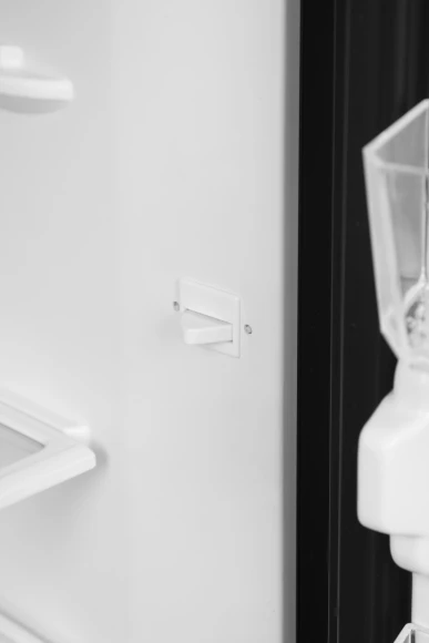 Холодильник Бирюса Б-B6135 2-хкамерн. черная сталь Холодильник Бирюса Б-B6135 2-хкамерн. черная сталь