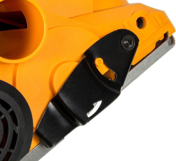 Рубанок Вихрь Р-82СТ 1100Вт 82мм 16000об/мин Рубанок Вихрь Р-82СТ 1100Вт 82мм 16000об/мин