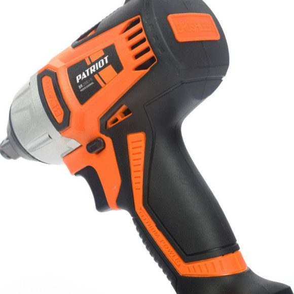 Гайковерт Patriot BR 210Li 1/2 UES аккум. патрон:квад.1/2" (кейс в комплекте) (180301560)