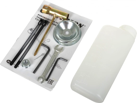 Триммер бензиновый Champion T374FS 1000Вт 1.36л.с. неразбор.штан. реж.эл.:леска/нож Триммер бензиновый Champion T374FS 1000Вт 1.36л.с. неразбор.штан. реж.эл.:леска/нож