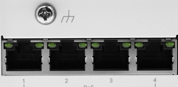 Видеорегистратор TP-Link NVR VIGI NVR1104H-4P