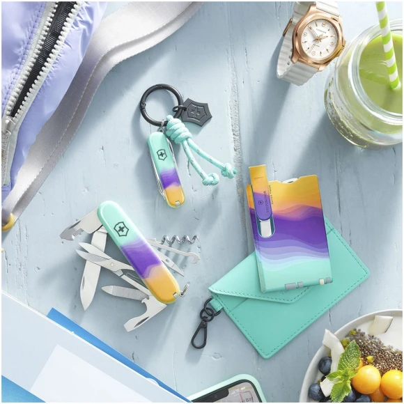 Швейцарская карта Victorinox Swiss Card Classic Sydney Style (0.7100.E222) ассорти коробка подарочная