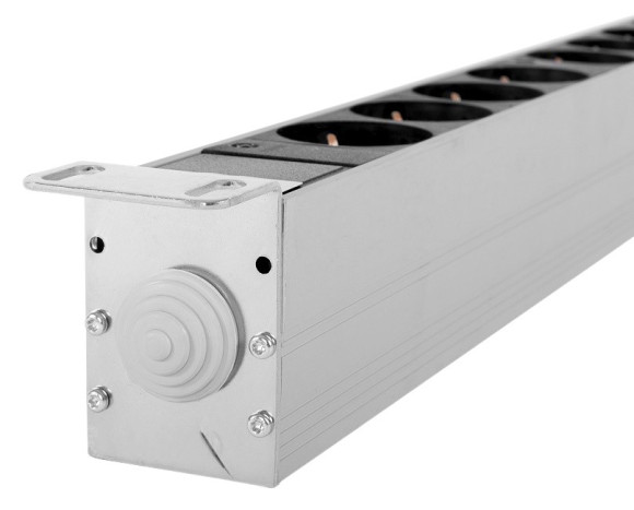 Блок распределения питания Rem R-32-2X(10C13-5C19-A-AM)-1420-K верт.размещ. 10xC19 20xC13 базовые 2x16A клеммная колодка