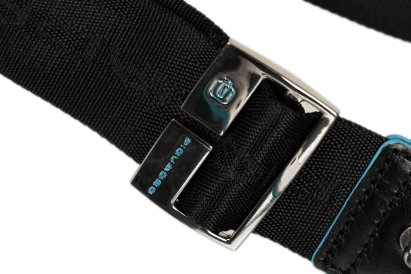 Деловая сумка Piquadro Blue Square CA3335B2/N с отделением для ноутбука 15" черная натур.кожа