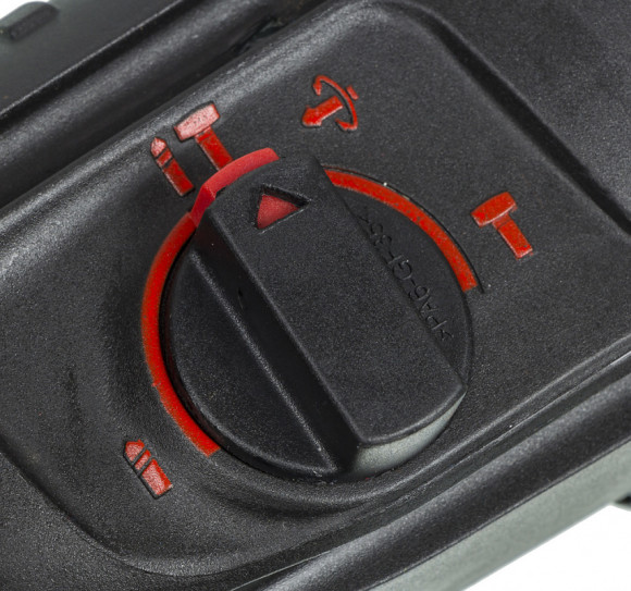 Перфоратор Ресанта П-28-800К патрон:SDS-plus уд.:3.4Дж 800Вт (кейс в комплекте) Перфоратор Ресанта П-28-800К патрон:SDS-plus уд.:3.4Дж 800Вт (кейс в комплекте)