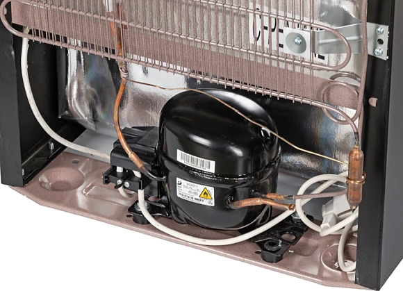 Холодильник Nord NR 403 B 1-нокамерн. черный мат. Холодильник Nord NR 403 B 1-нокамерн. черный мат.