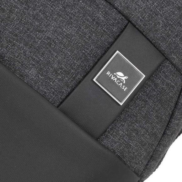 Рюкзак для ноутбука 13.3" Riva 8825 черный полиуретан/полиэстер (8825 BLACK) Рюкзак для ноутбука 13.3" Riva 8825 черный полиуретан/полиэстер (8825 BLACK)