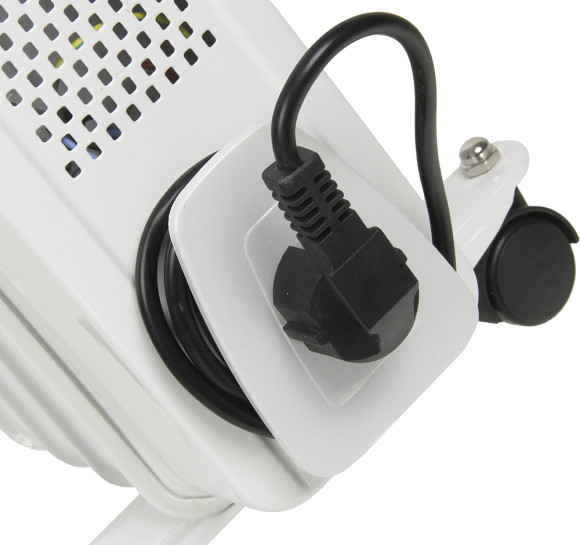 Радиатор масляный Ballu Comfort BOH/CM-07WDN 1500Вт белый/черный