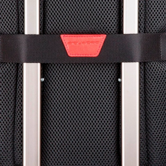 Рюкзак Piquadro Urban CA3214UB00/GRN серый/черный кожа Рюкзак Piquadro Urban CA3214UB00/GRN серый/черный кожа