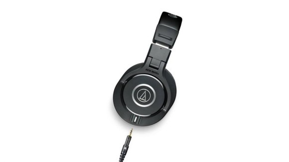 Наушники мониторные Audio-Technica ATH-M40X 3м черный проводные оголовье (15117006) Наушники мониторные Audio-Technica ATH-M40X 3м черный проводные оголовье (15117006)