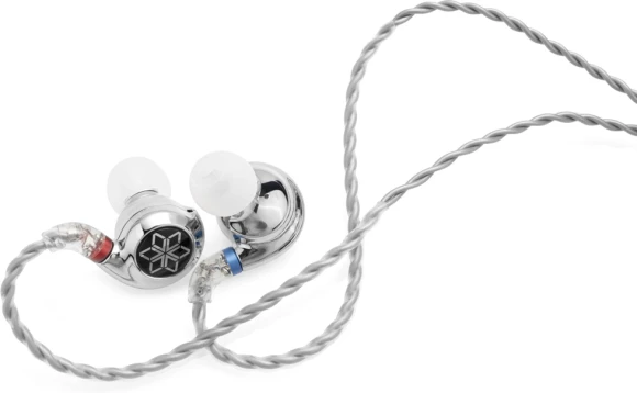 Наушники внутриканальные Fiio FD11 silver 1.2м серебристый проводные в ушной раковине (80003276) Наушники внутриканальные Fiio FD11 silver 1.2м серебристый проводные в ушной раковине (80003276)