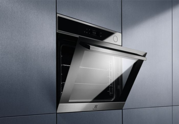 Духовой шкаф Электрический Electrolux EOC8P39WX черный/нержавеющая сталь Духовой шкаф Электрический Electrolux EOC8P39WX черный/нержавеющая сталь