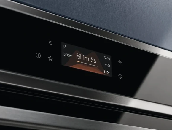 Духовой шкаф Электрический Electrolux EOC8P39WX черный/нержавеющая сталь Духовой шкаф Электрический Electrolux EOC8P39WX черный/нержавеющая сталь