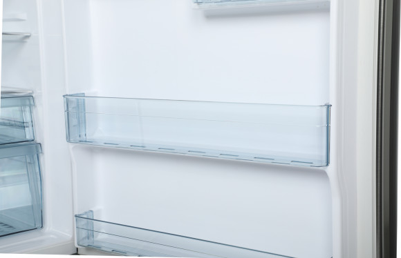 Холодильник Hitachi R-V660PUC7-1 BSL 2-хкамерн. серебристый бриллиант глянц. инвертер Холодильник Hitachi R-V660PUC7-1 BSL 2-хкамерн. серебристый бриллиант глянц. инвертер