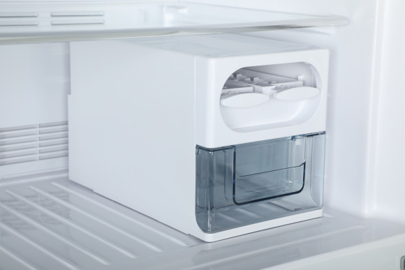 Холодильник Hitachi R-V660PUC7-1 BSL 2-хкамерн. серебристый бриллиант глянц. инвертер Холодильник Hitachi R-V660PUC7-1 BSL 2-хкамерн. серебристый бриллиант глянц. инвертер