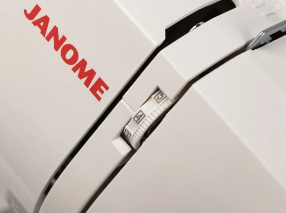 Швейная машина Janome Sew dream 510 белый Швейная машина Janome Sew dream 510 белый