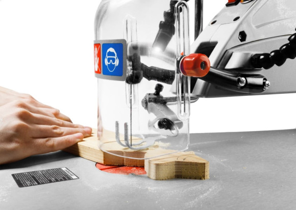 Станок лобзиковый Зубр Мастер ЗСЛ-250 250W Станок лобзиковый Зубр Мастер ЗСЛ-250 250W