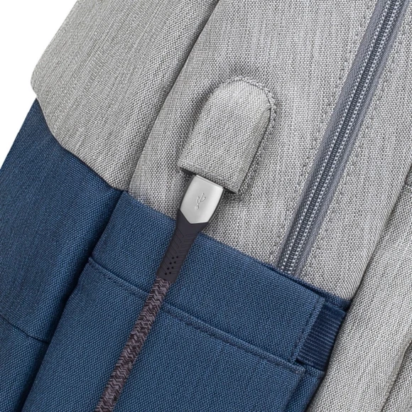 Рюкзак для ноутбука 17.3" Riva 7567 серый/темно-синий полиэстер (7567 GREY/DARK BLUE)