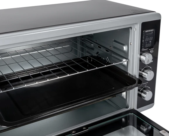 Мини-печь BBK OE3073DC 30л. 1500Вт черный/серебристый