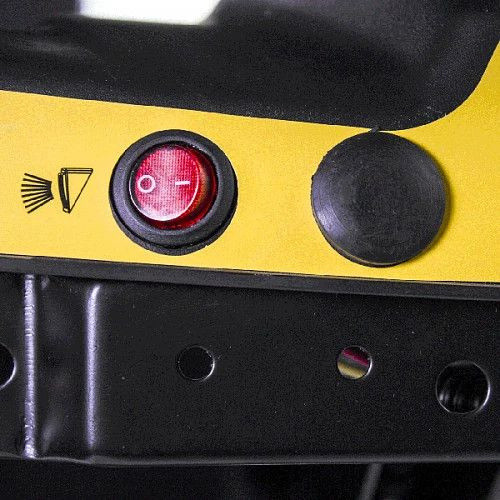 Снегоуборщик бензин. Champion ST762E 6.5л.с.