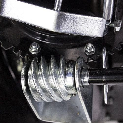 Снегоуборщик бензин. Champion ST762E 6.5л.с.