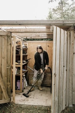 Строительный пылесос Karcher WD 5 V-25/5/22 1100Вт (уборка: сухая/сбор воды) желтый