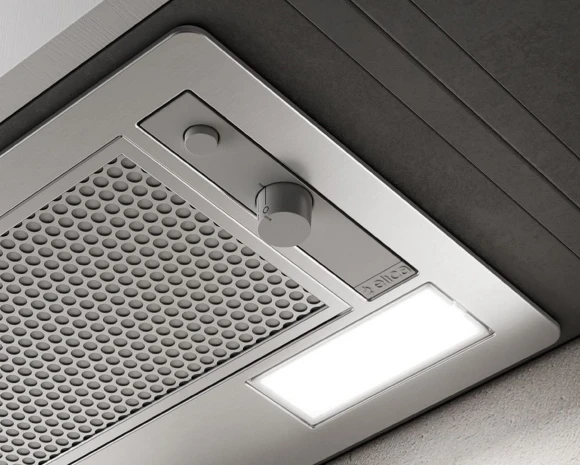 Вытяжка встраиваемая Elica Era S IX/A/72 нержавеющая сталь управление: поворотные переключатели (1 мотор) Вытяжка встраиваемая Elica Era S IX/A/72 нержавеющая сталь управление: поворотные переключатели (1 мотор)