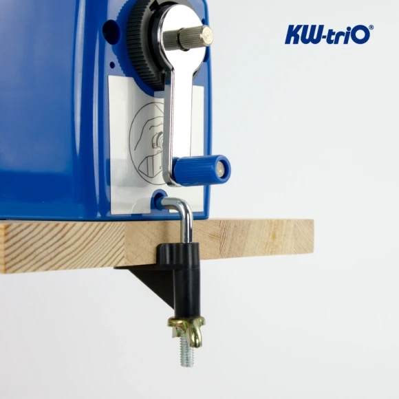 Точилка для карандашей механическая Kw-Trio 312A 1 отверстие пластик ассорти